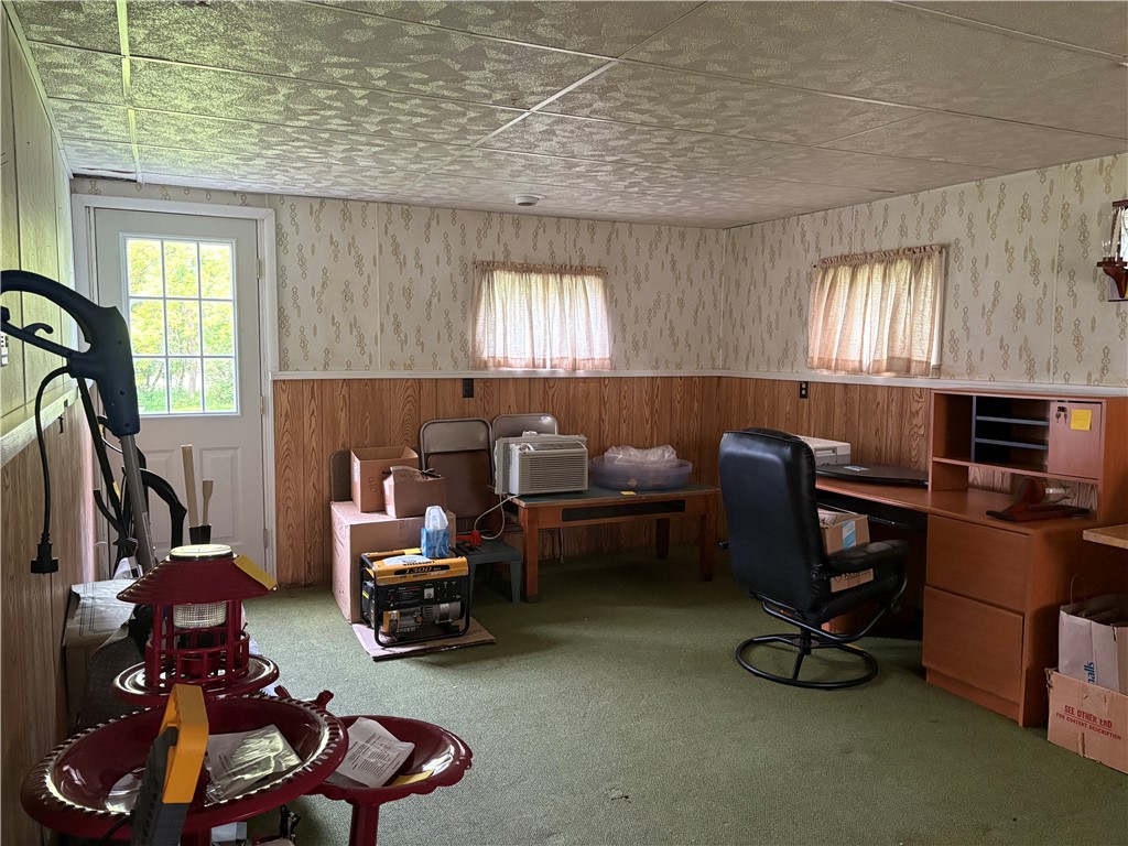 33 Elm St Street, East Bloomfield, New York image 19
