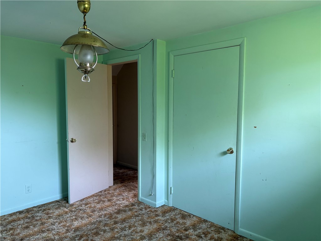 33 Elm St Street, East Bloomfield, New York image 15