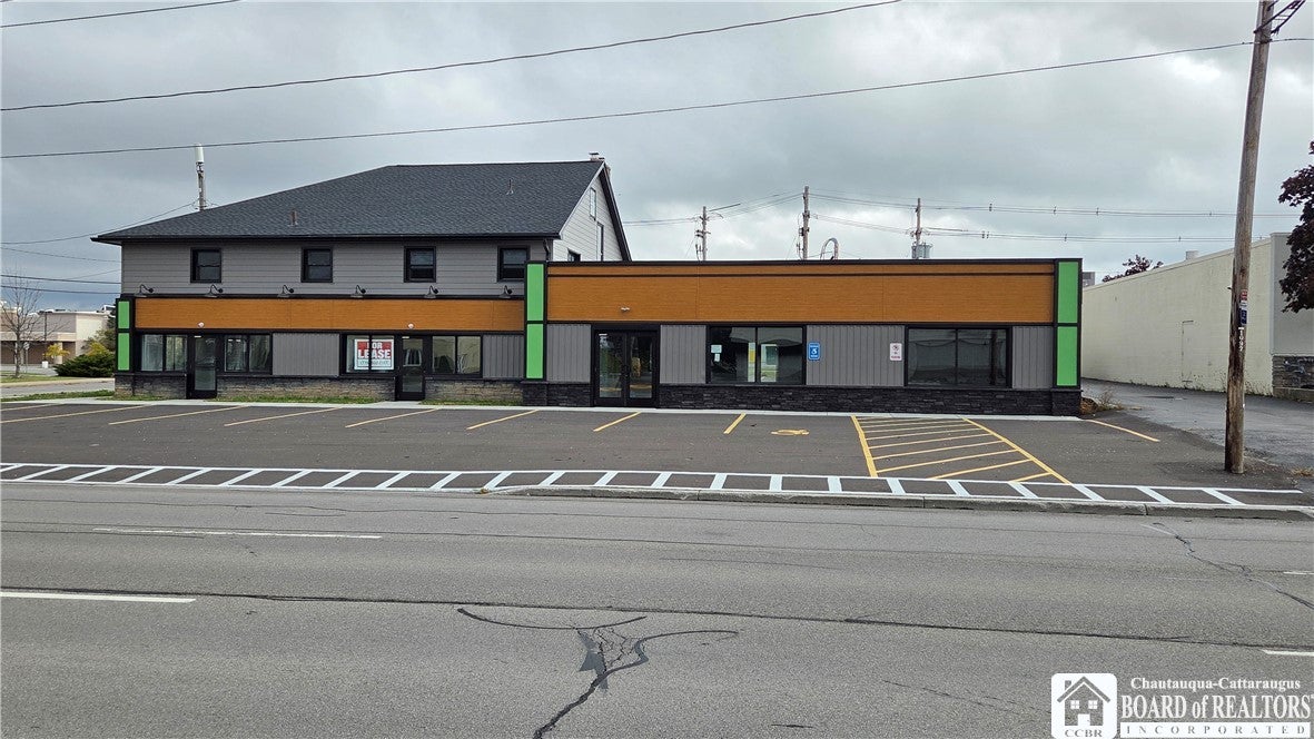 1101 Niagara Falls Boulevard