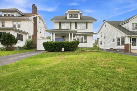 Homes For Sale - 33 Alcazar Street<br/> Rochester, NY 14621