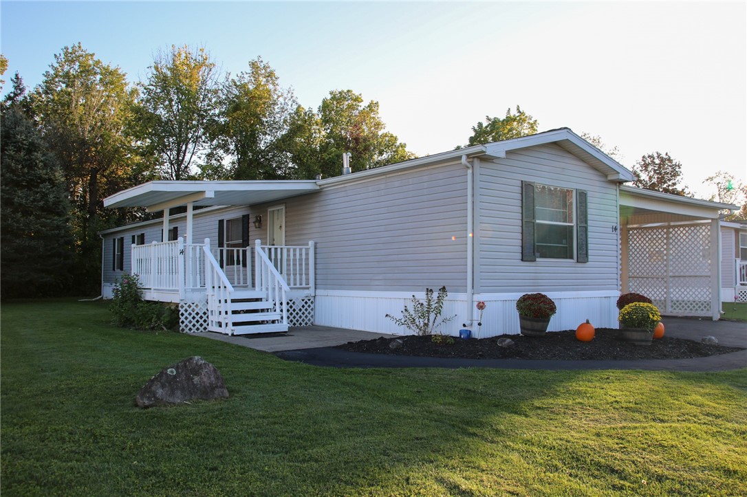 14 Indian Hills Drive