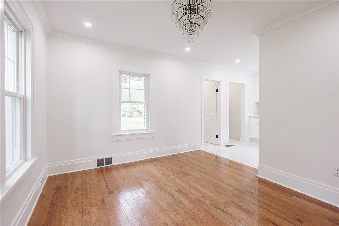 636 Ridge Road, Webster, New York image 15