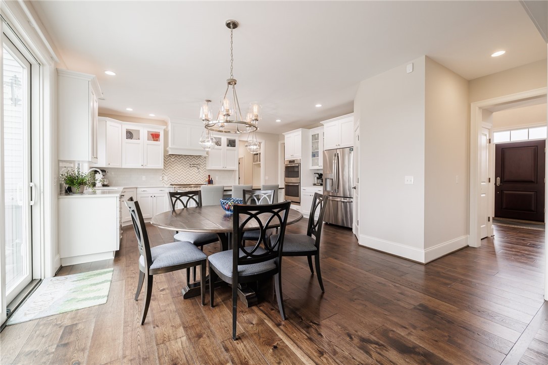 83 Coventry Ridge, Pittsford, New York image 15