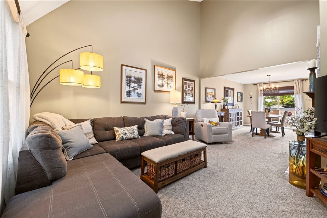 1196 Ridge Crest Drive
