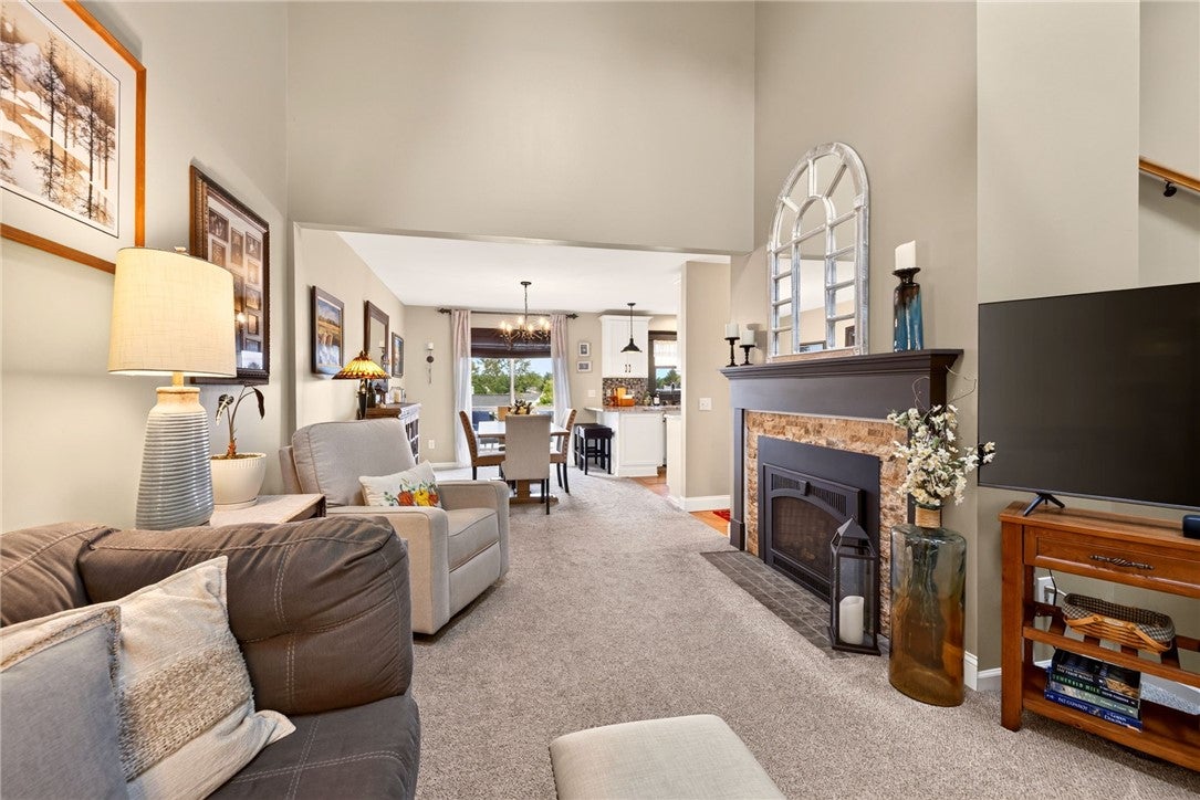 1196 Ridge Crest Drive