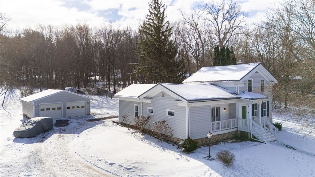 Photo of 7662 E River Road, Rush, NY 14543 (MLS # R1667430)