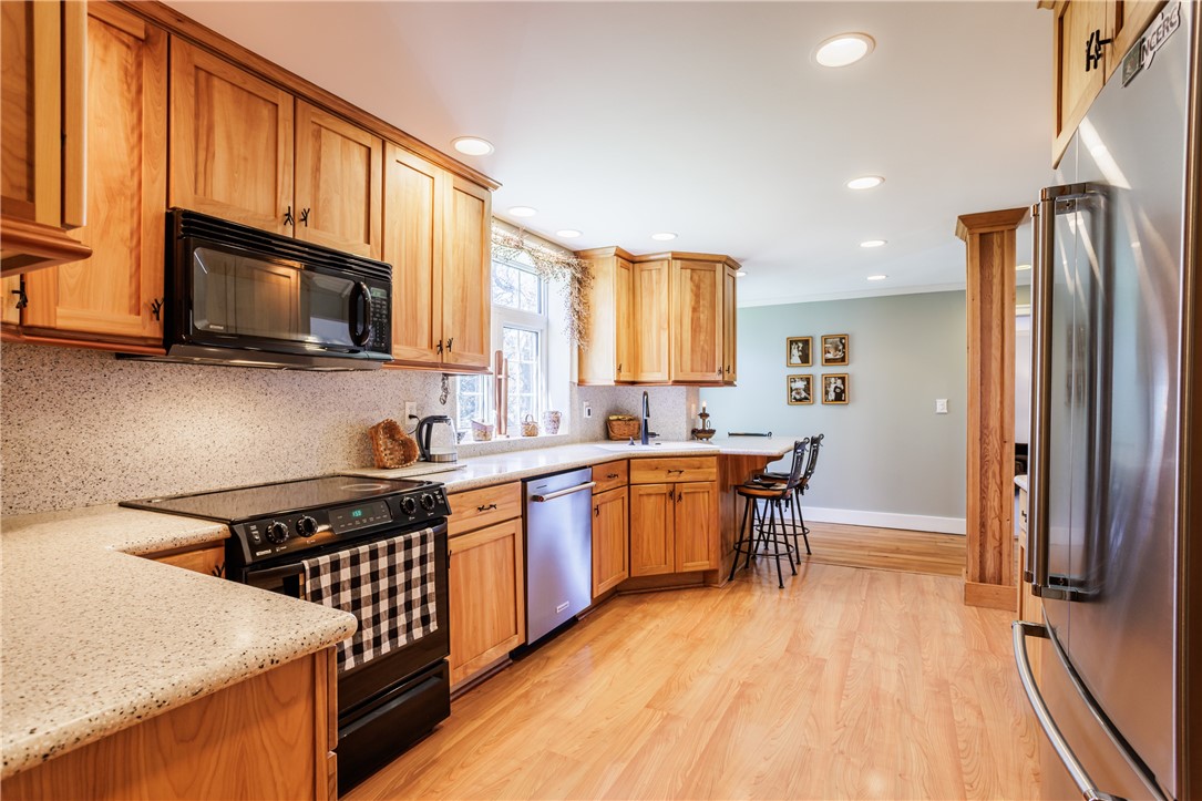 1559 W Bloomfield Road, Mendon, New York image 12