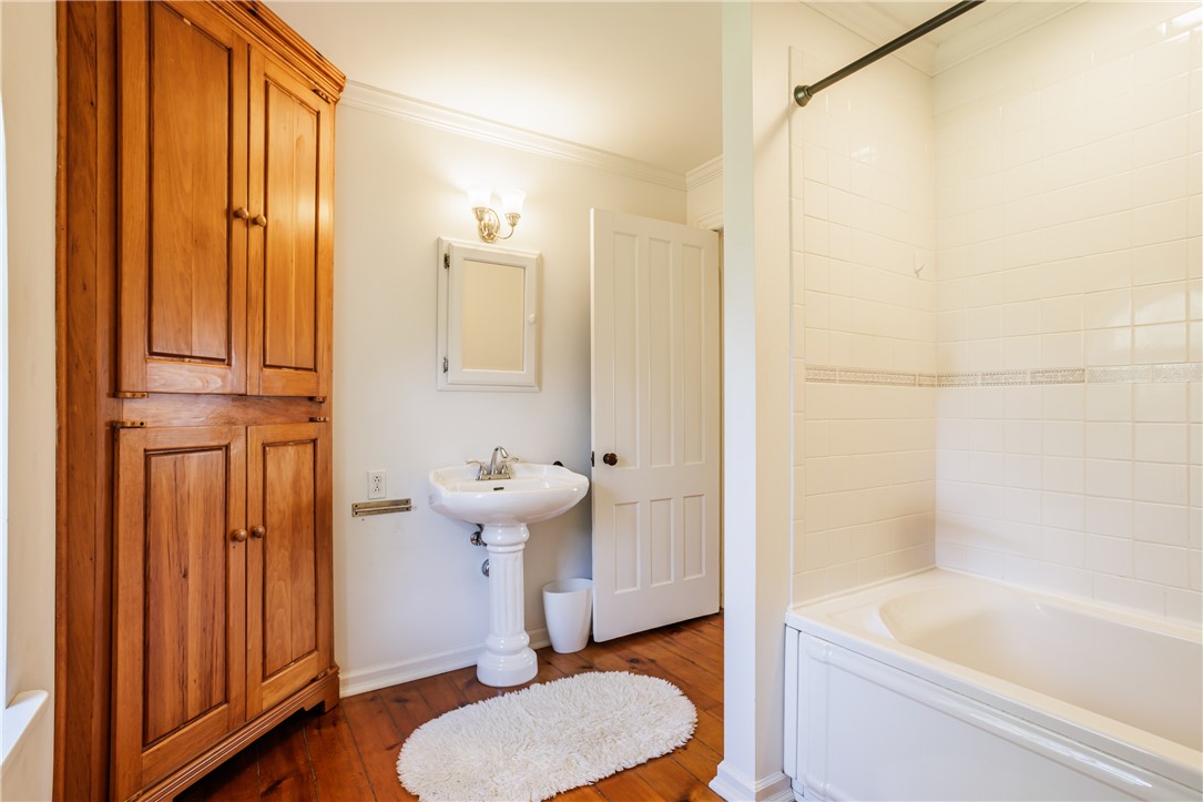 1559 W Bloomfield Road, Mendon, New York image 31