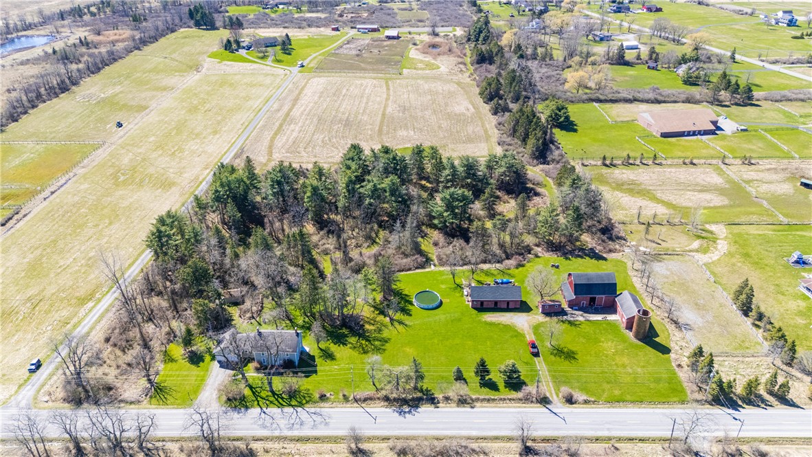 1559 W Bloomfield Road, Mendon, New York image 47