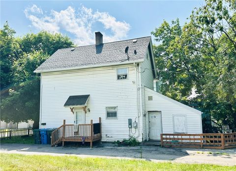 Photo of 26 Kohlman Street, Rochester, NY 14621 (MLS # R1647463)