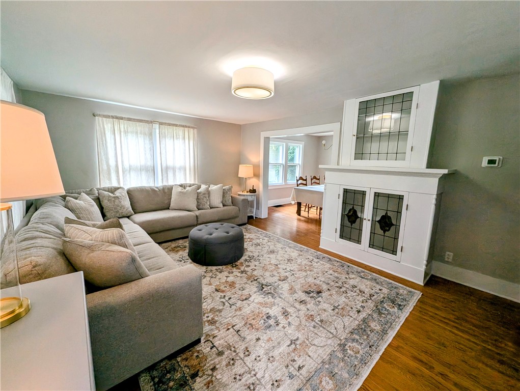 Search Properties 4 4 e jefferson road