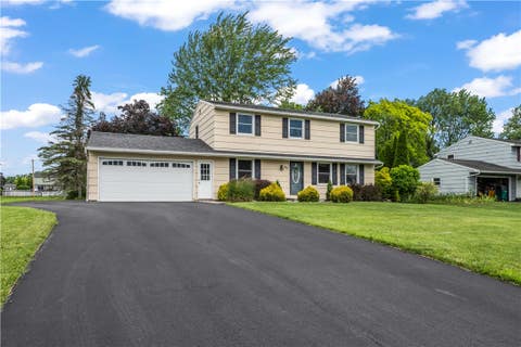 Homes For Sale - 80 Maple Hill Farm Road<br/> Penfield, NY 14526