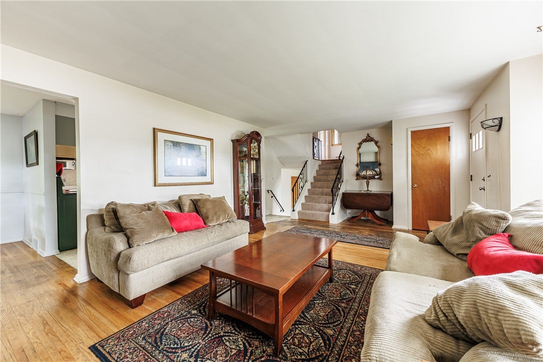 1359 Long Pond Road