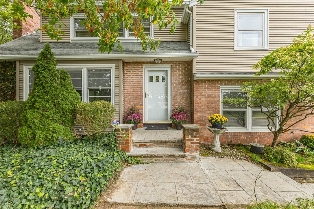 1359 Long Pond Road
