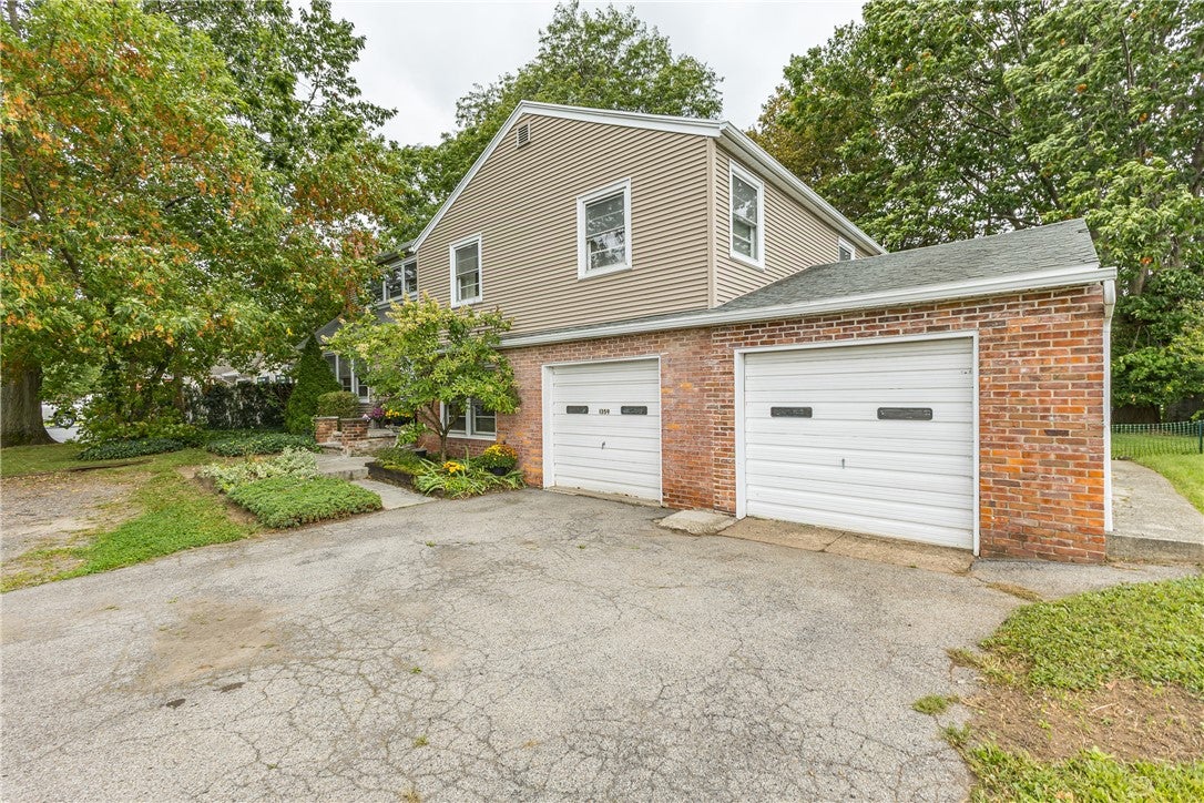 1359 Long Pond Road