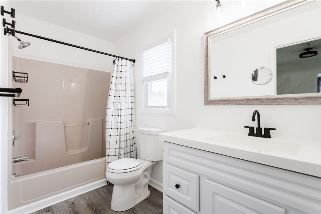 58 Cheshire Lane, Gates, New York image 36