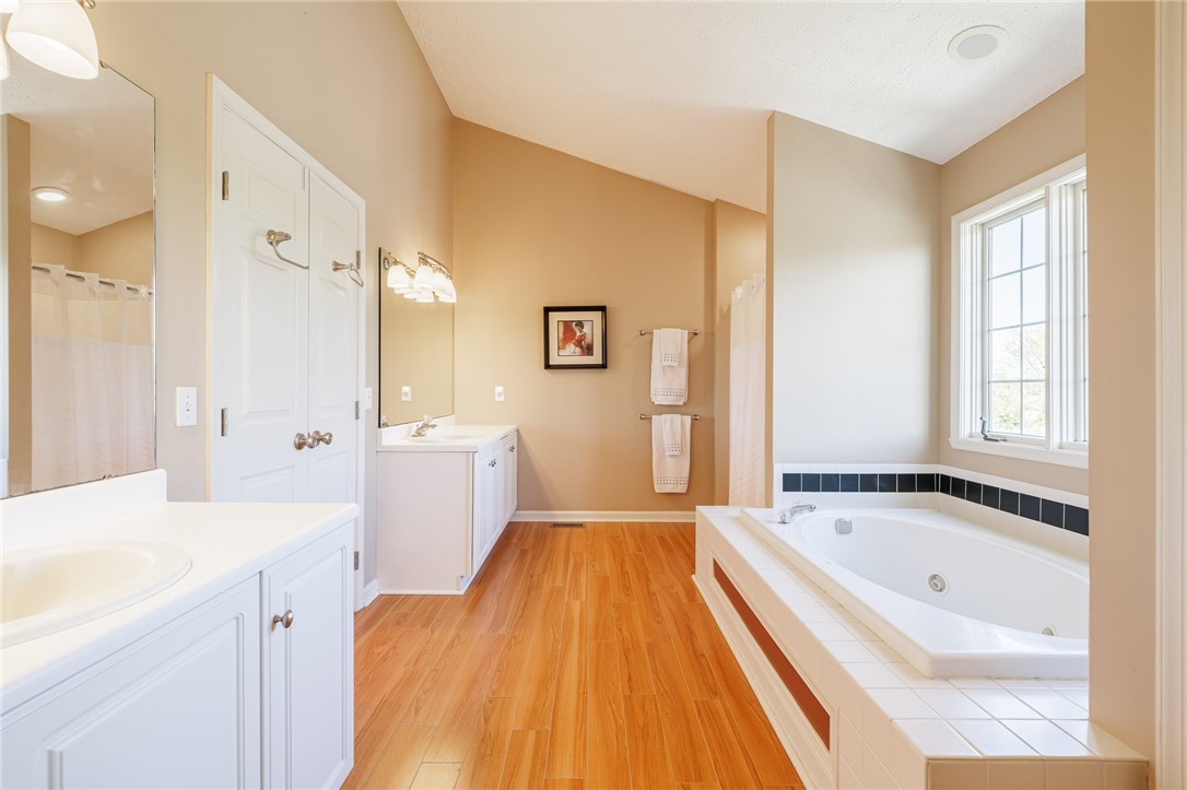56 Edenfield Road, Penfield, New York image 35