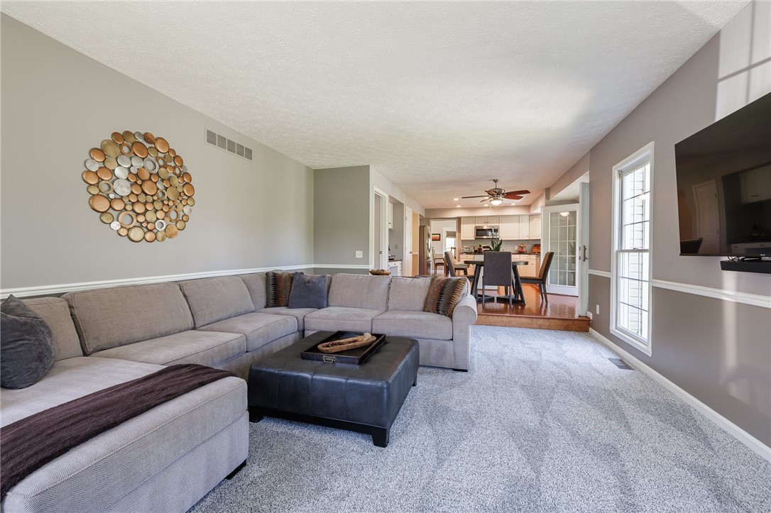 56 Edenfield Road, Penfield, New York image 21