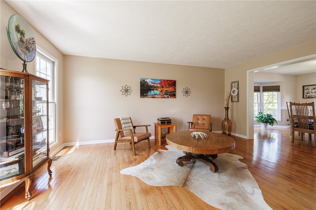 56 Edenfield Road, Penfield, New York image 9