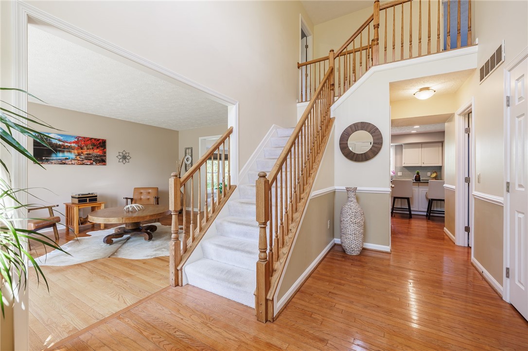 56 Edenfield Road, Penfield, New York image 6