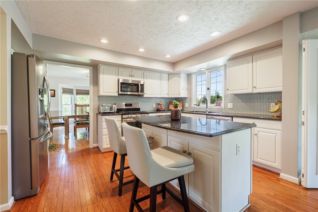 56 Edenfield Road, Penfield, New York image 16