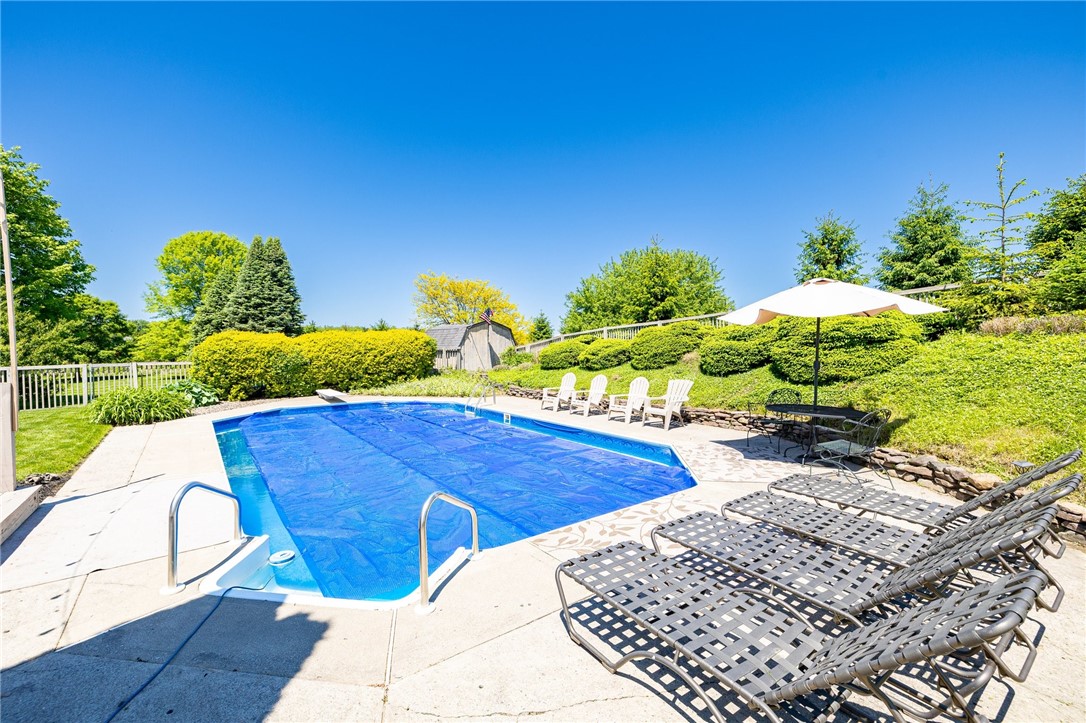 56 Edenfield Road, Penfield, New York image 40