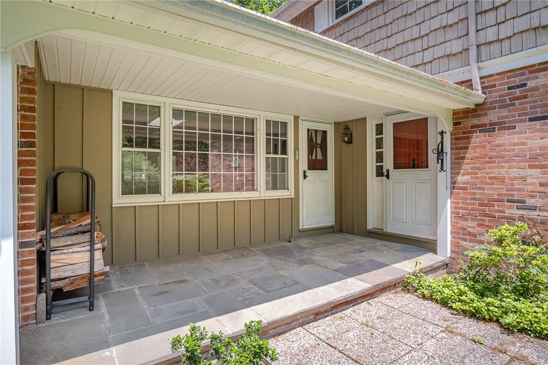 285 Panorama Trl, Penfield, New York image 12