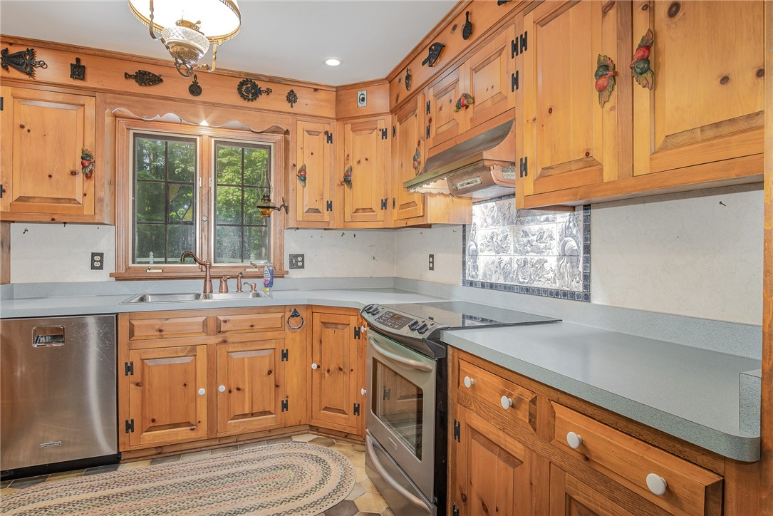 285 Panorama Trl, Penfield, New York image 20