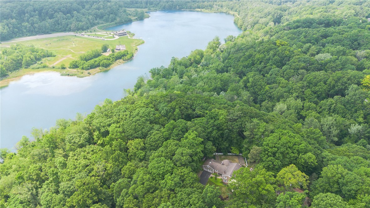 285 Panorama Trl, Penfield, New York image 10