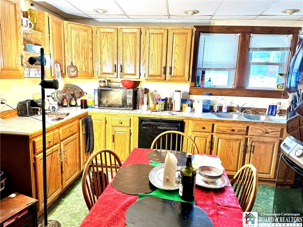 622 Barrows Street, Jamestown, New York image 7