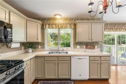 Tiny photo for 130 Longview Blvd Boulevard, Livonia, NY 14487 (MLS # R1708803)