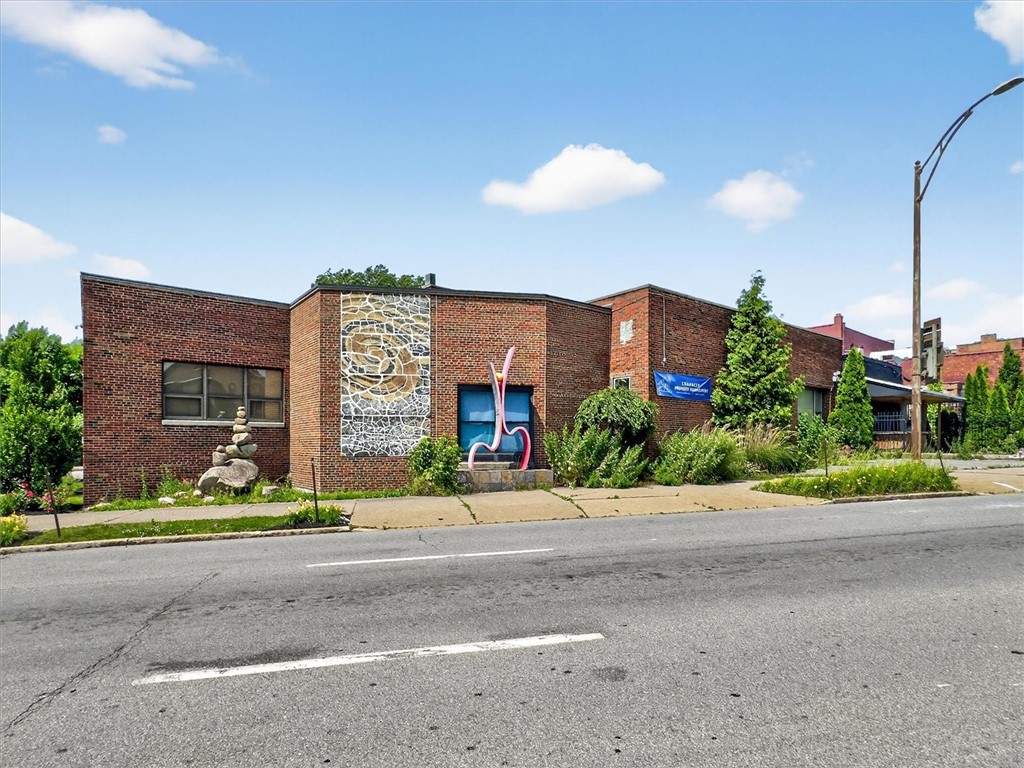 263 central ave avenue