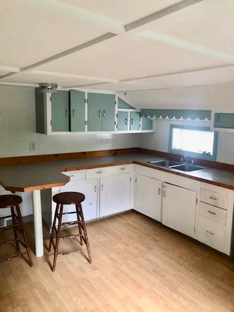 Tiny photo for 21 W Elizabeth Street, Skaneateles, NY 13152 (MLS # R1705732)