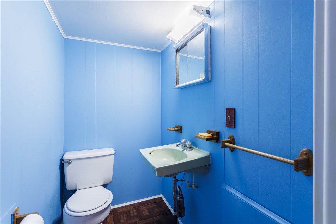 111 Barlow Drive, Greece, New York image 34