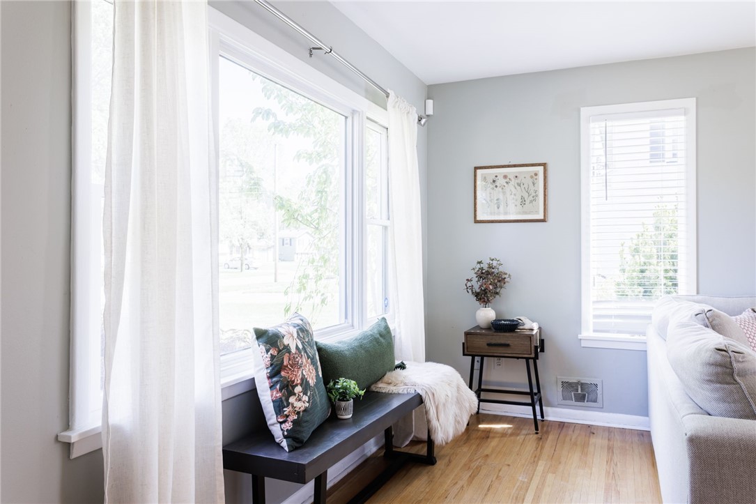 111 Barlow Drive, Greece, New York image 7