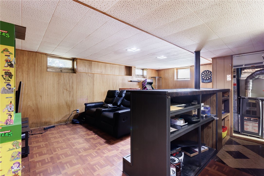 111 Barlow Drive, Greece, New York image 30