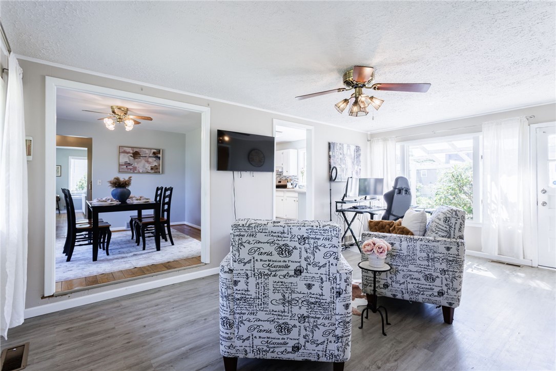 111 Barlow Drive, Greece, New York image 21
