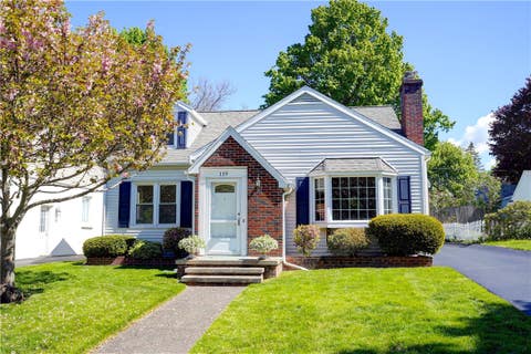 Homes For Sale - 119 Woodbine Avenue<br/> Monroe County, East Rochester, NY 14445
