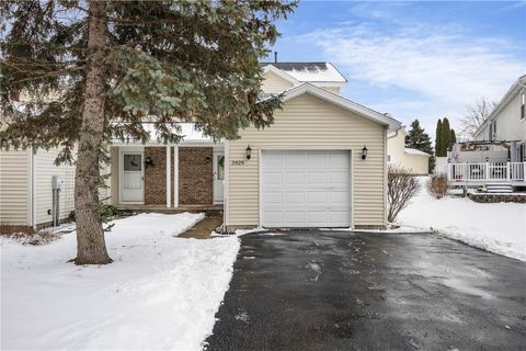 5929 Calm Lake Drive Drive Farmington NY 14425