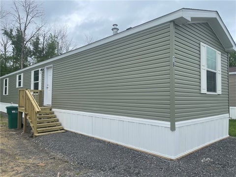 Photo of 129 Saltonstall Street St, Canandaigua City, NY 14424 (MLS # R1689205)