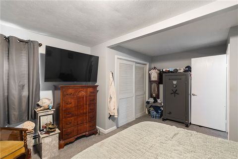Tiny photo for 489 Plank Road, Penfield, NY 14580 (MLS # R1684437)