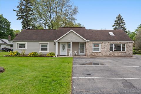 Photo of 489 Plank Road, Penfield, NY 14580 (MLS # R1684437)