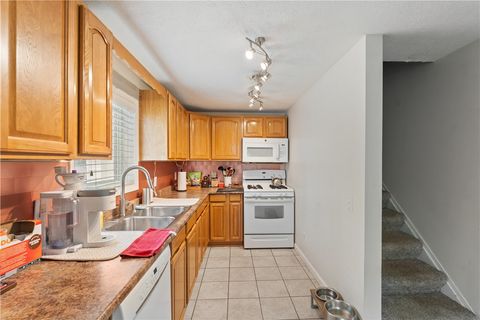 Tiny photo for 489 Plank Road, Penfield, NY 14580 (MLS # R1684437)