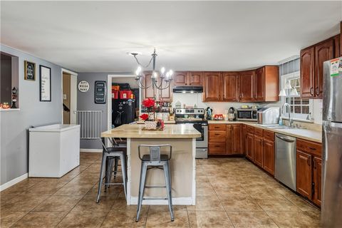 Tiny photo for 639 Main Street, Horseheads, NY 14816 (MLS # R1655613)