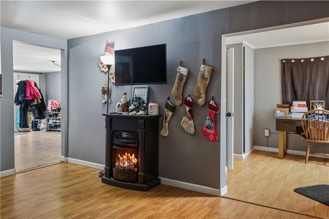 Tiny photo for 639 Main Street, Horseheads, NY 14816 (MLS # R1655613)