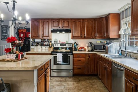 Tiny photo for 639 Main Street, Horseheads, NY 14816 (MLS # R1655613)