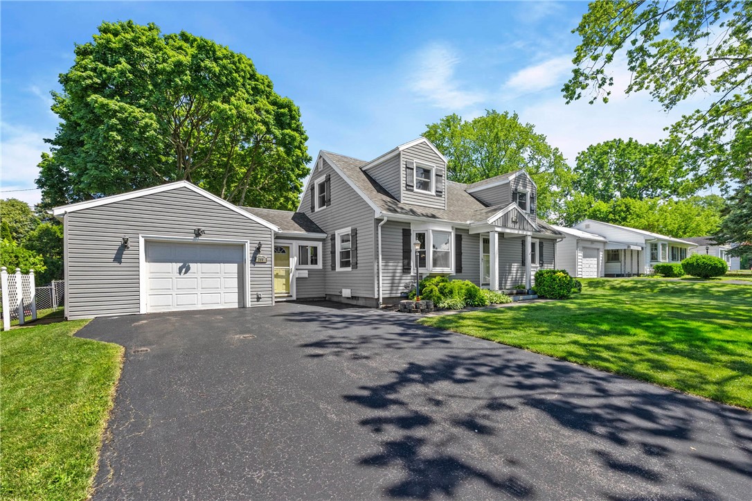 390 Dellwood Road