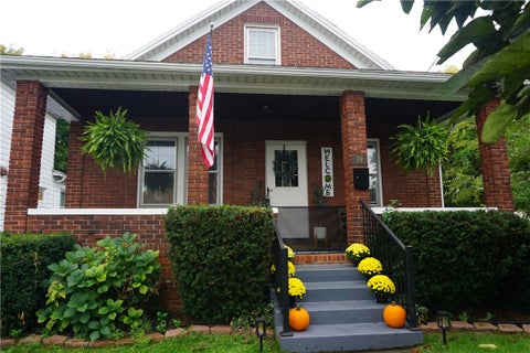 Photo of 39 Valois Street, Rochester, NY 14621 (MLS # R1723921)