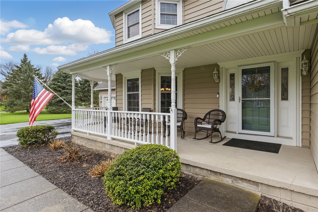 55 Rock Creek Crk, Henrietta, New York image 4