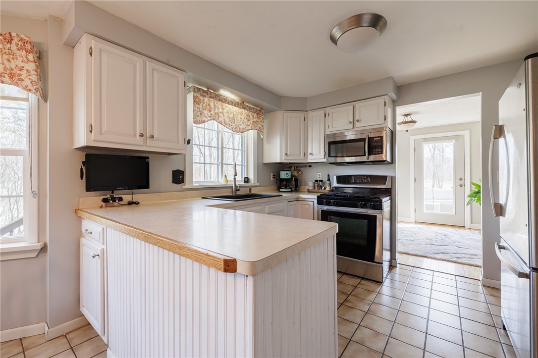 5564 Bushwood Road, Walworth, New York image 18